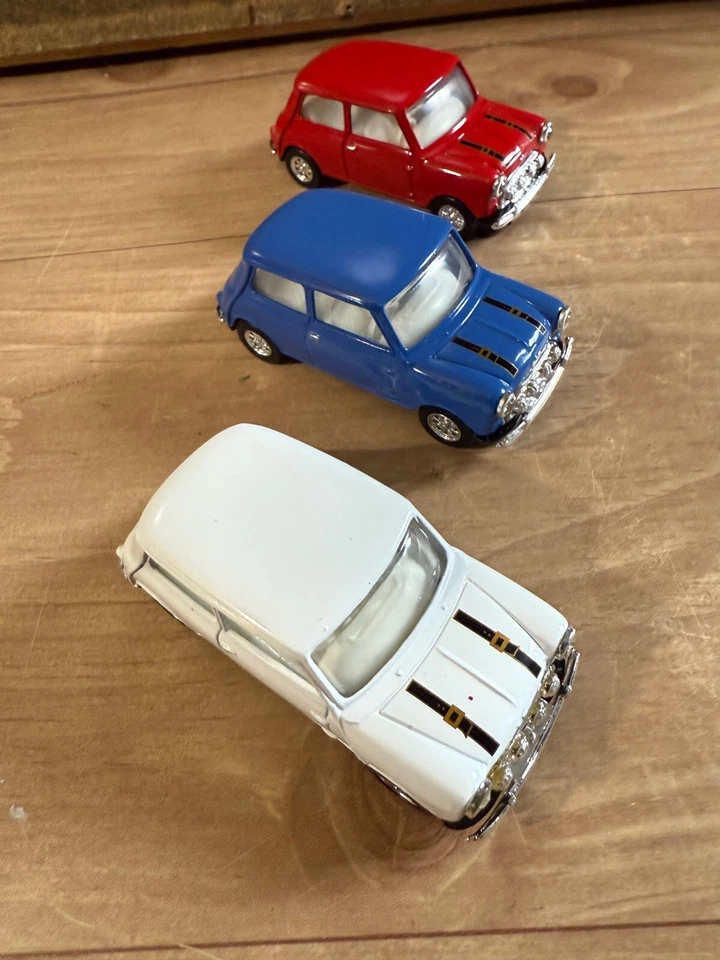 Corgi The Italian Job (1969) Three Mini Coopers - Image 3 of 4