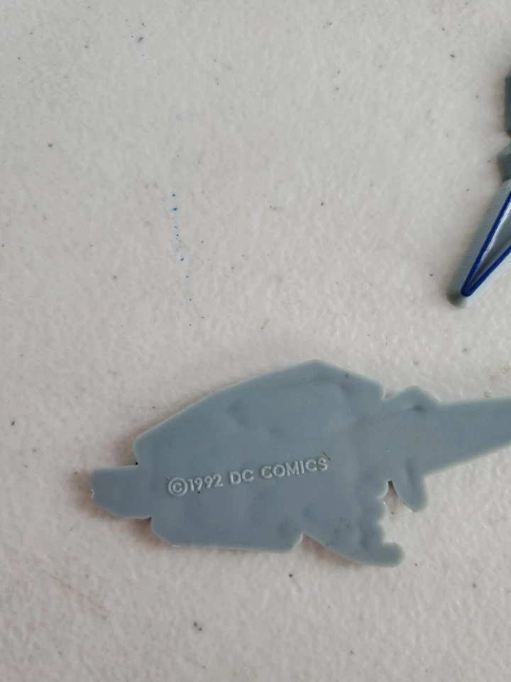 老式1992年塑料立式蝙蝠侠蛋糕装饰19部DC漫画 — 第 4/4 张图片