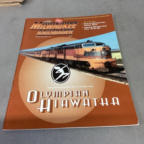 Railway Age (1949 & 1950), Milwaukee Railroader (1997, 2001), Bi-Polar Electrics - Picture 16 of 24