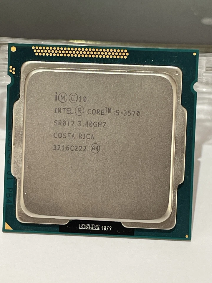 Intel Core i5 3570 3,4 GHz (funktioniert) mit Arctic Mx4 Wärmeleitpaste - Bild 2 von 3