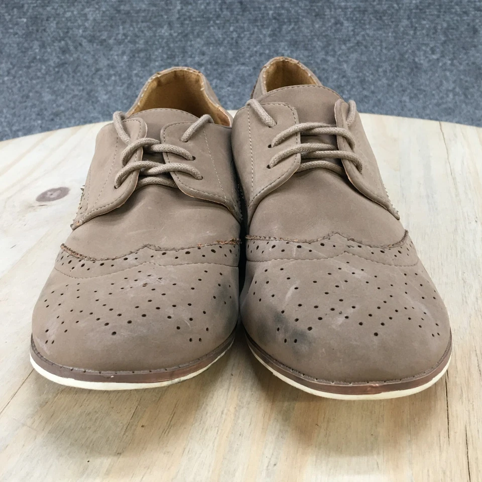 Zapatos Oxford informales Qupid para mujer 7 cuero tostado con cordones punta redonda perforados Foto 4 de 4