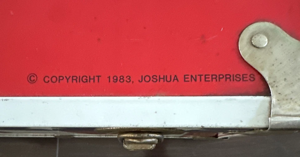 USA Team Trunk Locker 1983 Joshua Enterprises 30” L x 16” W x 12.5” H Vintage - Image 3 of 4