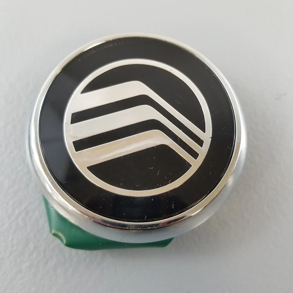 Nuevo NOS 1985-87 Mercury Lynx Rejilla Ornamento Emblema Medallón Ford E6YY8213A Foto 3 de 4