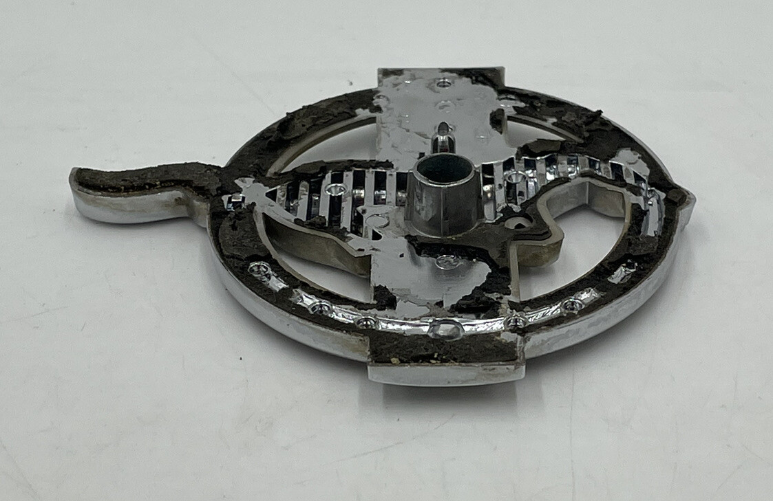 1999 FORD MUSTANG 35TH ANNIVERSARY LH DRIVER SIDE FENDER EMBLEM LOGO BADGE - Picture 10 of 11