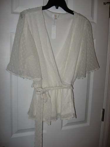 Charming Charlie, White Semi Sheer,Swiss Dot,LinedFlutter Top,S/Slv,Tie front,XL - Picture 6 of 8