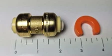 5 Pack XFITTING  1/2" Push Fit Couplings With 1 Disconnect Clip, Lead Free Brass