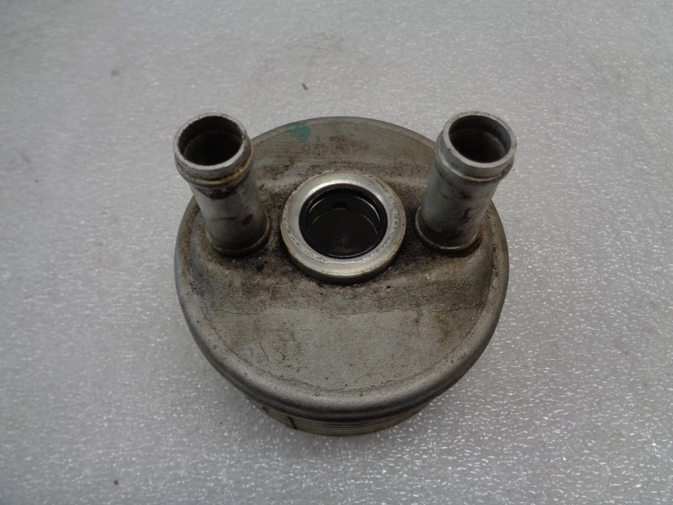 Refrigerador de óleo 2011-2018 VW Jetta Sedan 2.0L AT transmissão automática fabricante de equipamento original AK2411158 - Imagem 2 de 4