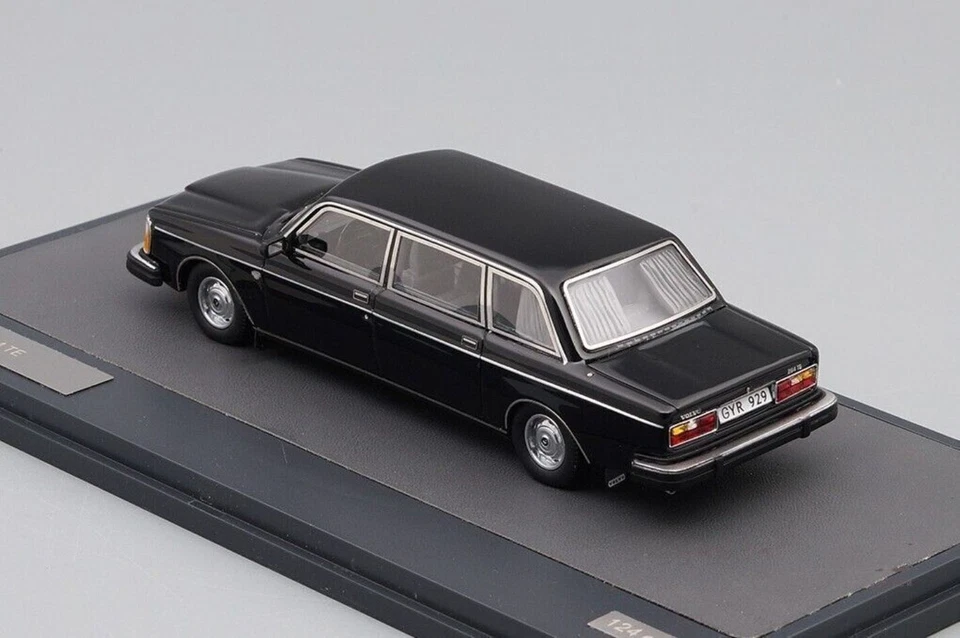 Volvo 264 Te Stretch Limousine 1978 1980 Black Matrix 12106-022 1:43 - Immagine 4 di 4