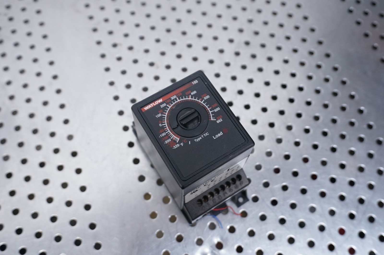 Watlow 103E-1629-1000 temperature controller