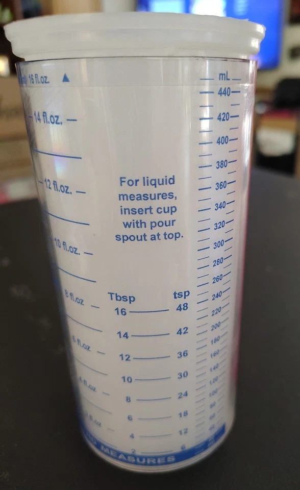 Pampered Chef Measure All Large 2 Cup Wet Dry Liquid Solid Measuring Cup #2225 - Image 3 of 4