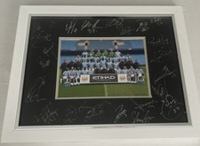 OFFICIAL CLUB SIGNED MANCHESTER CITY FRAMED PICUTRE