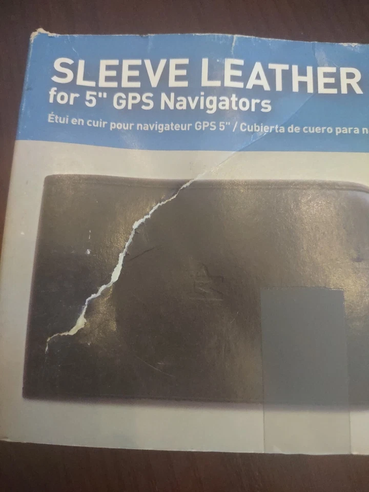 Magellan AN0113SGXXX  Leather Sleeve Case for GPS - 5" - Black - Image 2 of 4