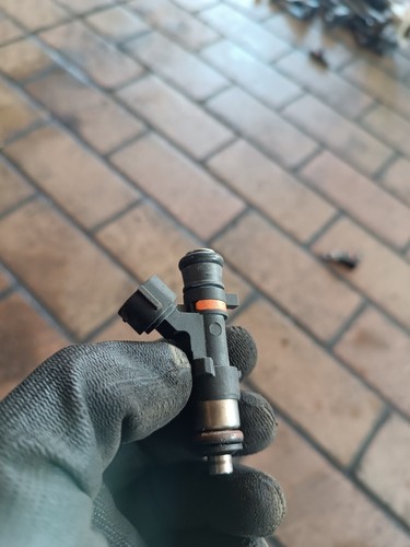 Nissan Micra III K12 1.2 Einspritzdüse Einspritzventil 0280158013 16600AX200