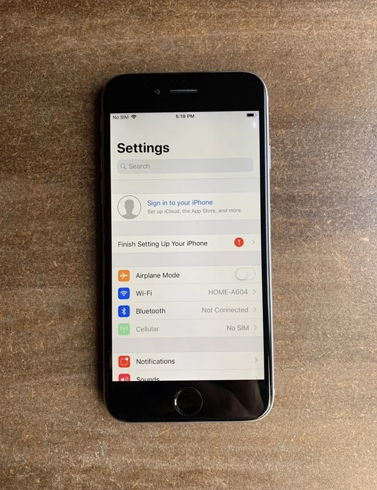 Apple iPhone 6 16GB - Factory Unlocked AT&T Verizon T-Mobile - Image 3 of 4