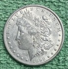Foto 2 di 2