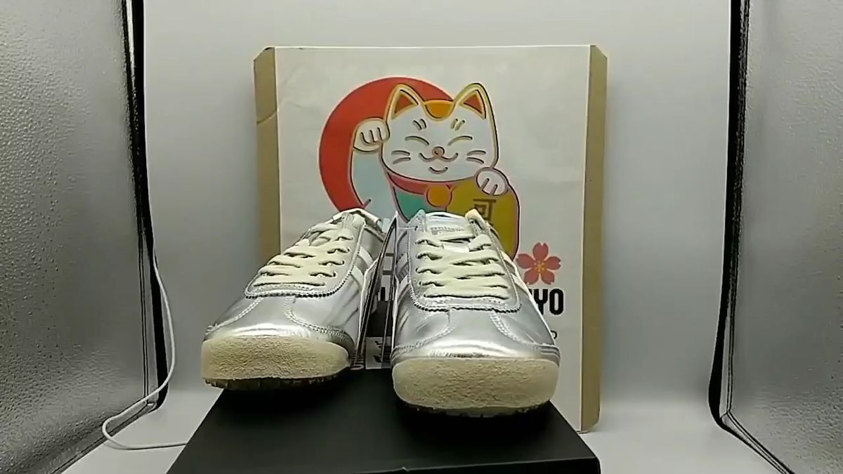 Onitsuka Tiger MEXICO 66 SILVER/OFF WHITE 1183B566 021 UNISEX NEW Japan F/S Onitsuka Tiger MEXICO 66 SILVER/OFF WHITE 1183B566 021 UNISEX NEW Japan F/S