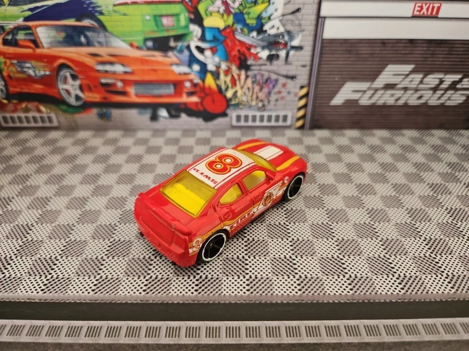 Dodge Charger SRT8 Hot Wheels Departamento de Bomberos Treasure Hunt Combine franqueo Foto 3 de 4