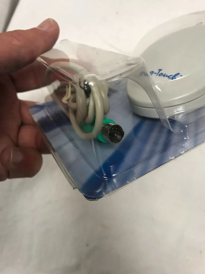 New MANHATTAN TRUE-TOUCH PS/2  2 Button  Mouse PS2  159227 - Image 4 of 4