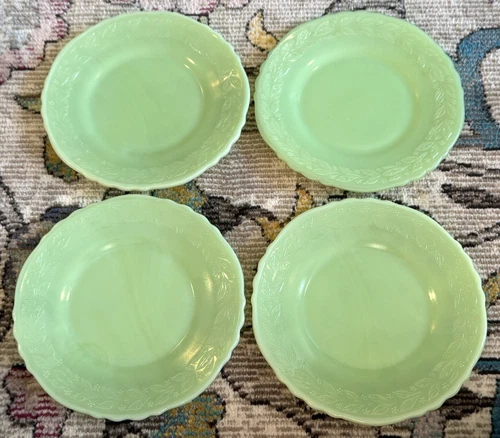 4 McKee Laurel Jadeite Jadite Green 6"  Plates Uranium Depression Glass 1930s