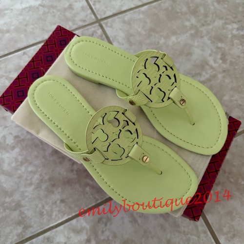 NIB Tory Burch Miller Size 8.5 Lime Leaf Embossed Leather Sandals Retail $198 - Picture 3 of 9