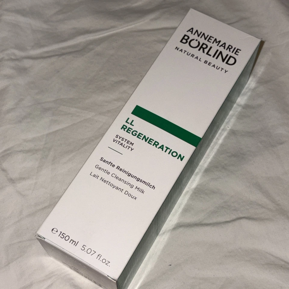 Leche limpiadora suave regeneradora AnneMarie Borlind LL (150 ml/5,07 fl oz) Foto 2 de 4