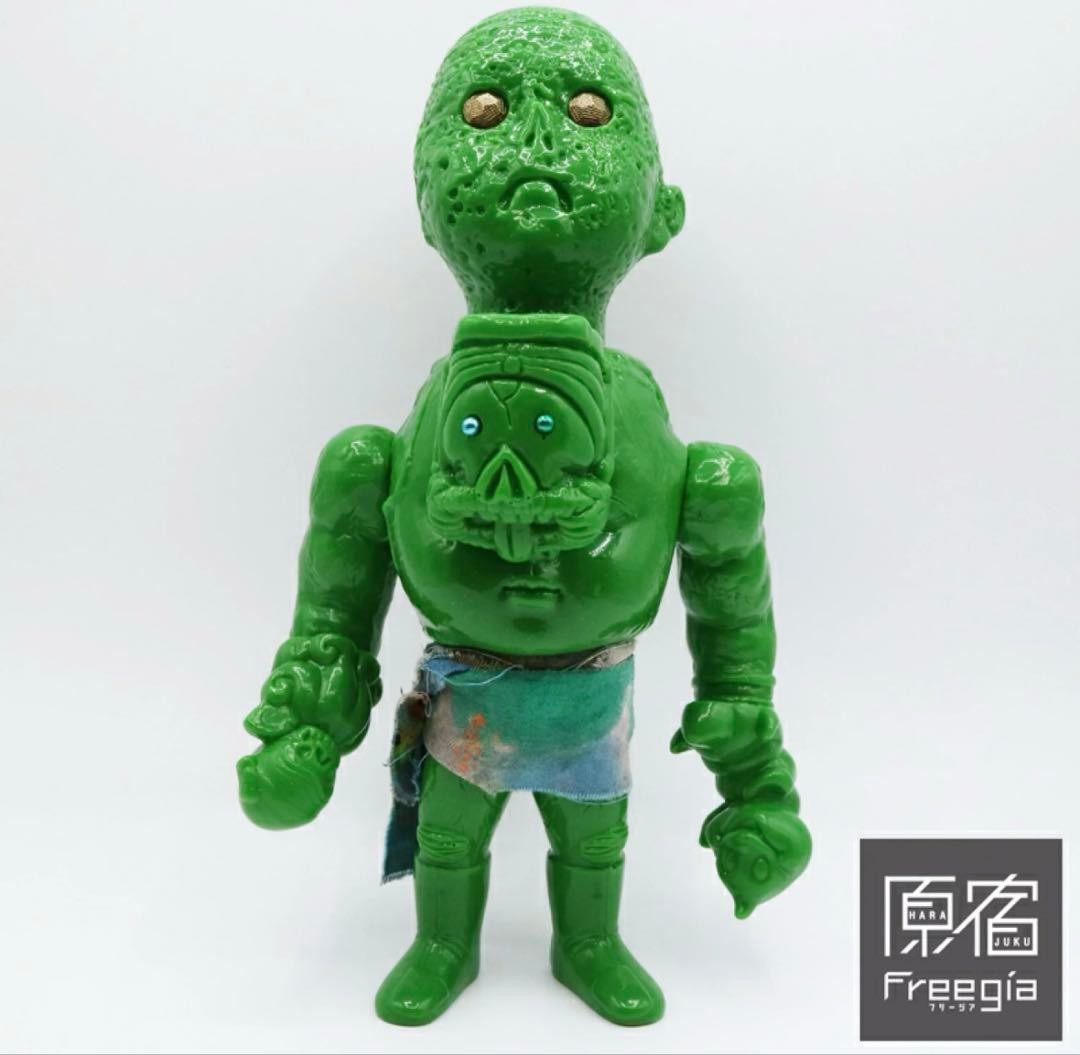 REAL HEAD(リアルヘッド) x LULUBELL TOYS Yahoo!オークション - リアルヘッド REALHEAD ルルベルトイ LULUBELL T コミック・アニメ
