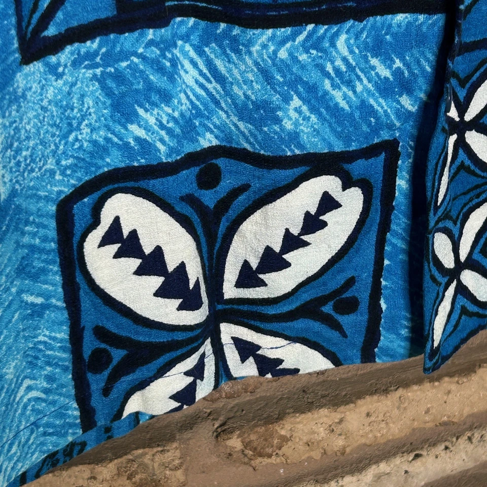 Camisa Hawaiana Waltah Clarke Azul Corteza Estampado Tapa De Colección Tropical  Foto 4 de 4