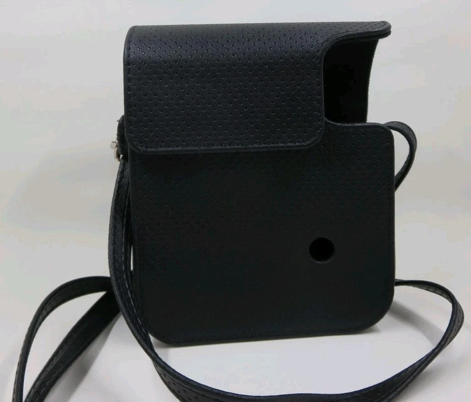 Capa para câmera Fujifilm Instax Mini 12 genuína, preta - Imagem 2 de 3