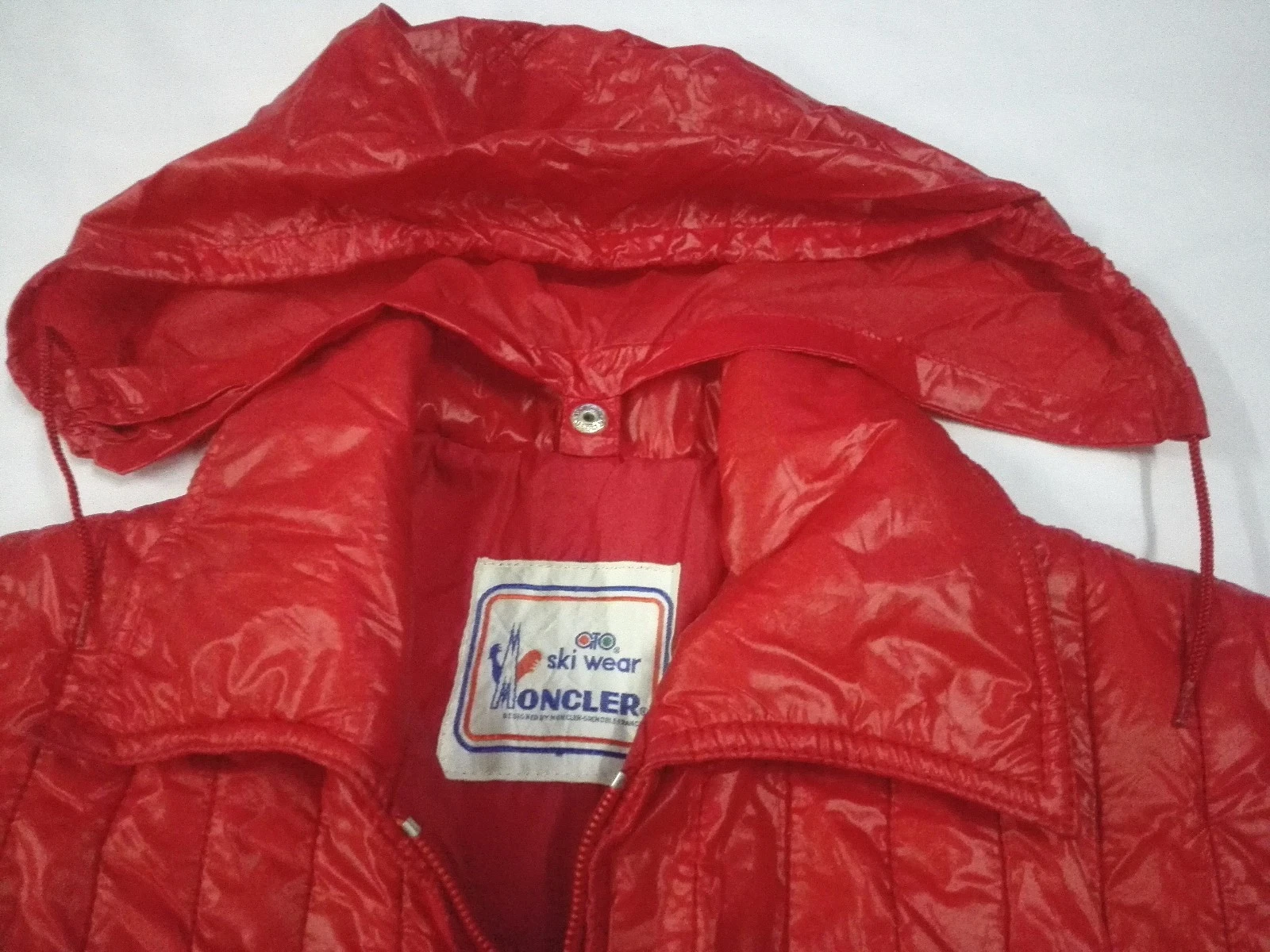 FELPA CON CAPPUCCIO GTO ONITSUKA MONCLER SKI WEAR WINTER PIUMONE PIUMINO