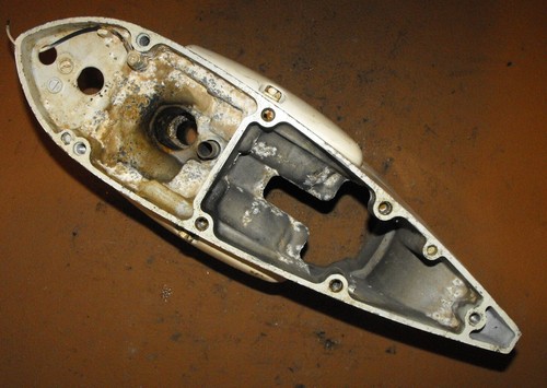 Carcasa de eje de transmisión Evinrude Johnson Suzuki 90-140 HP 4 tiempos 20" PN 5037214 - Imagen 4 de 4