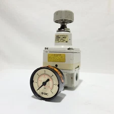 SMC IR2000-N02 Precision Regulator With Gauge