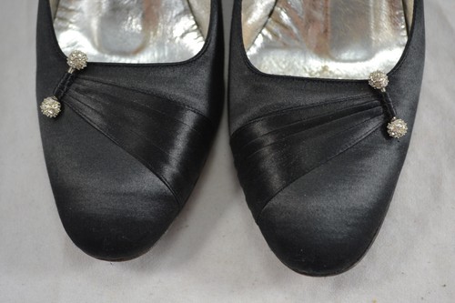 VINTAGE 1970s RAYNE black satin and diamante court shoes "CORA" size 3 VGC heels - Picture 3 of 11
