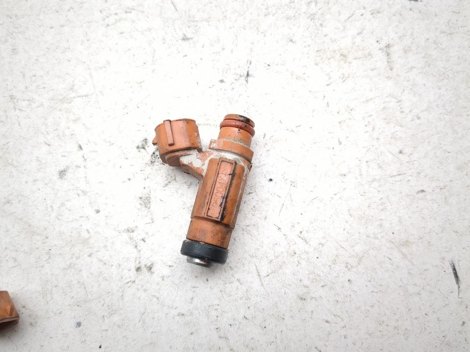 Газовые топливные форсунки 05 Suzuki SV650 25004YI - Изображение 4 из 4