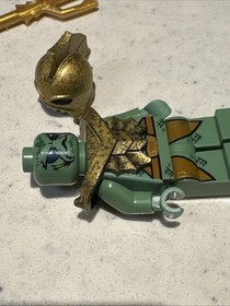 LEGO Atlantis Portal Emperor minifigure 8078 atl013 w Helmet & Trident