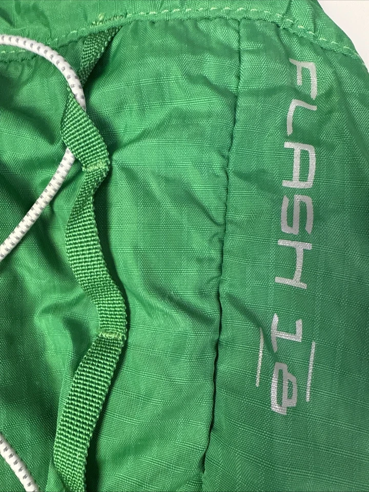REI CO-OP Flash 18 Backpack Green Nylon Hking Lightweight Drypack Bag 3k - Image 3 of 4