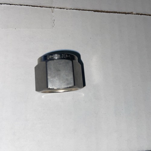 New 23 DK 1/2” Tubing Plugs Ref. Swagelok 810–P - Picture 2 of 3