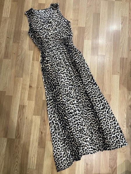 Women R&F Dress Brown  M