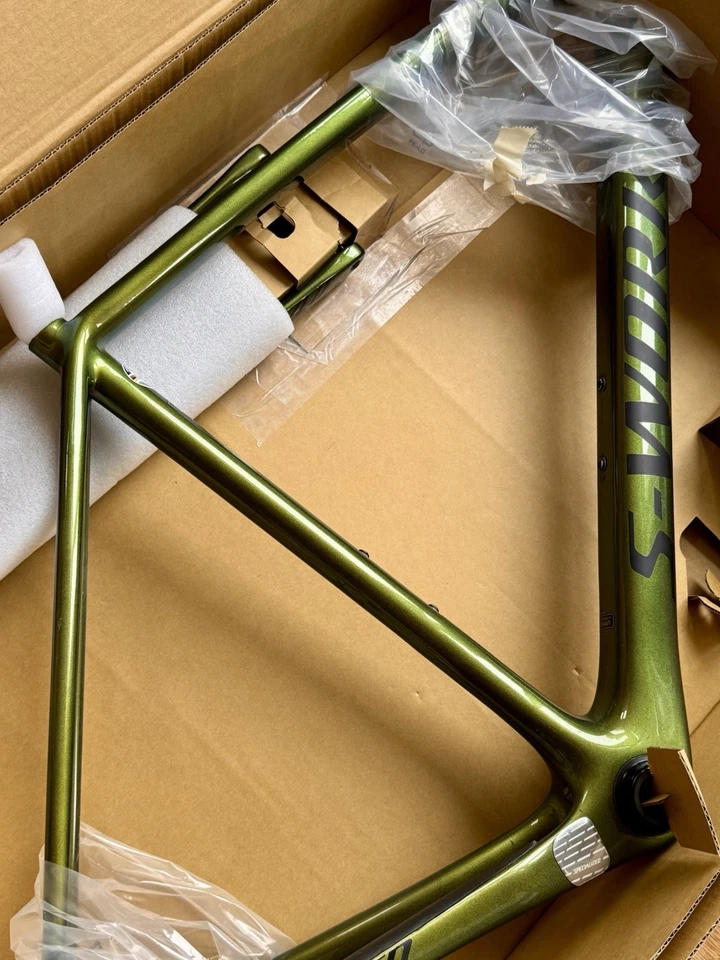 S-Works Crux Specialized Frameset Rahmen 56 Carbon Disc cmlnsnakeye/blk - Bild 2 von 4