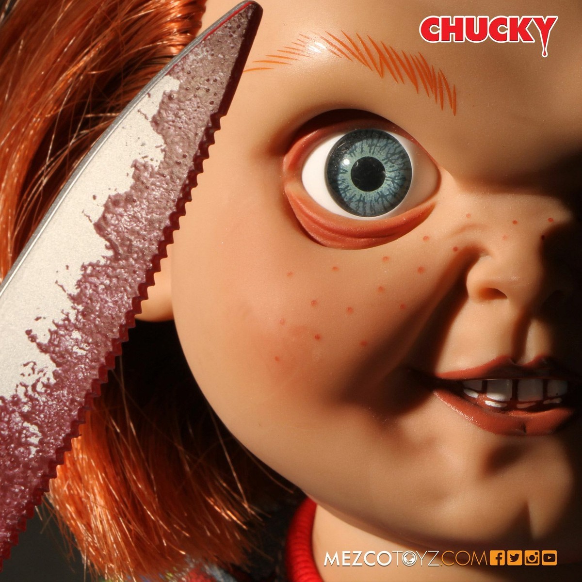 Mezco Toys Child's Play Talking Sneering Chucky Good Guy Action