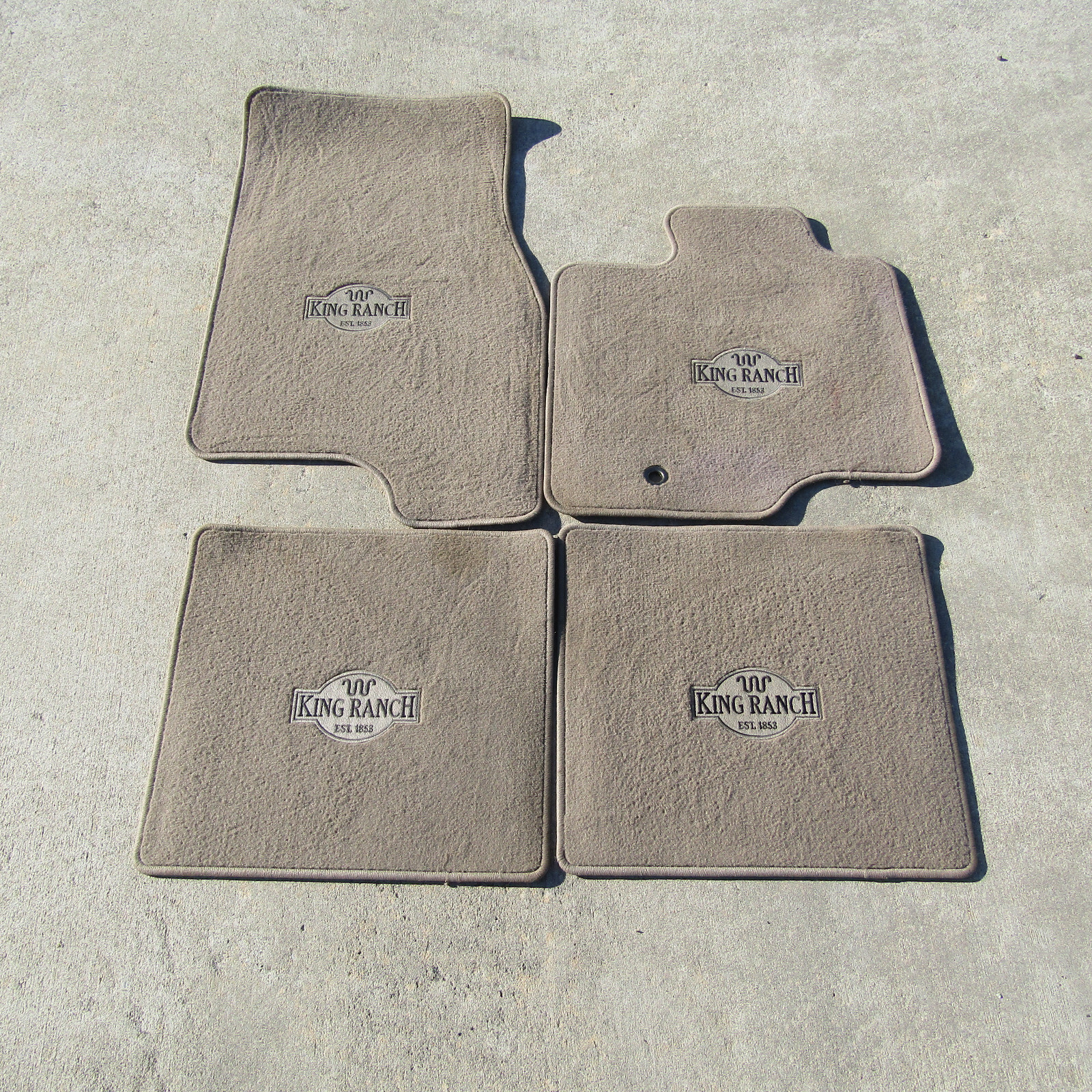 2003-2006 Ford Expedition King Ranch Floor Mat Set Complete OEM Tan Beige