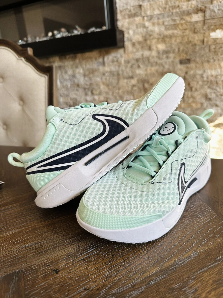 nikecourt zoom pro women's hard court tennis shoes