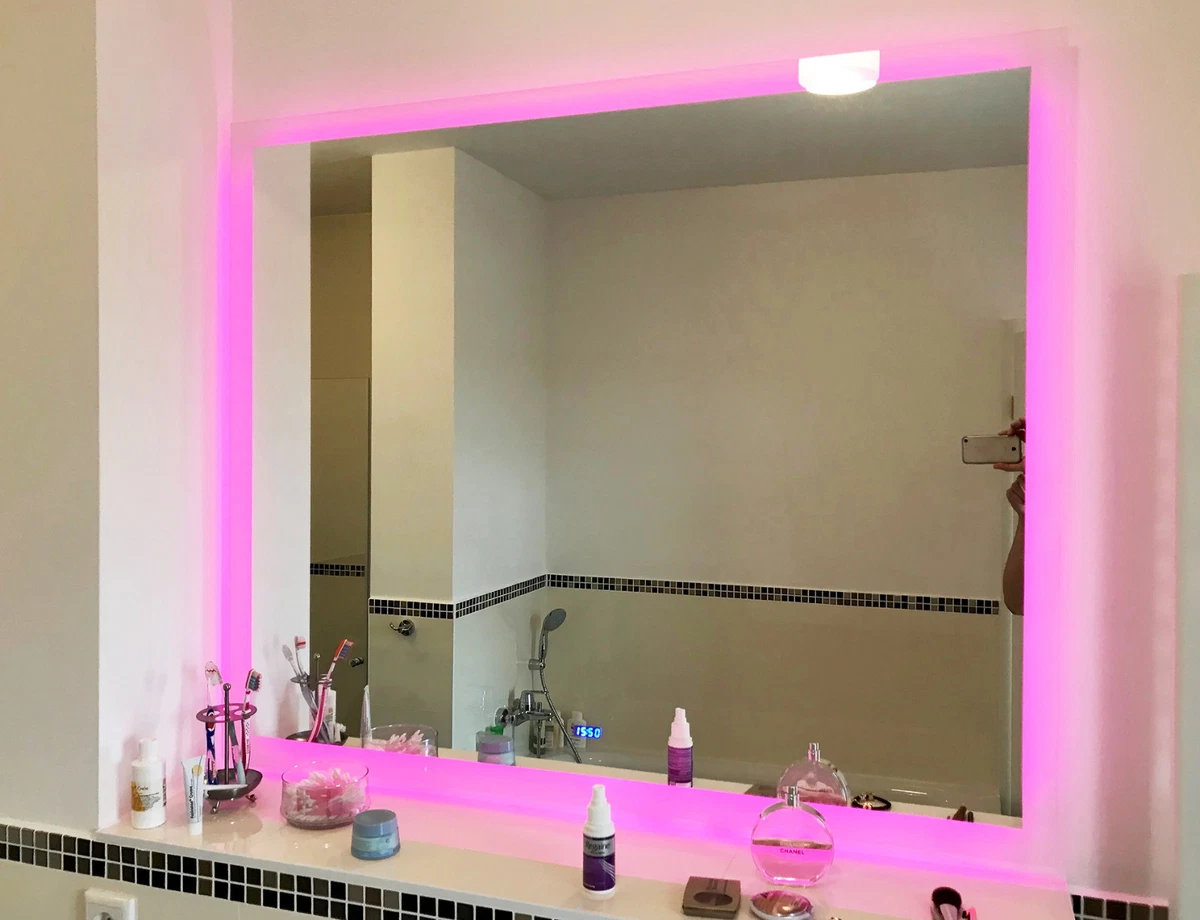 Hör mal zu Kontrast Der Schnee ist badspiegel mit