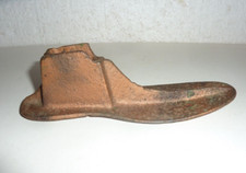 Antique Cast Iron Shoe Cobbler Mold Form 4 Child Size S-51