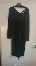 Mamalicious Black Velvet Pleated Shift Midi Dress Maternity L V-Neck Long Sleeve