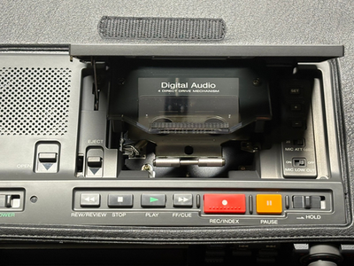 Sony TCD-D10 PRO II Professional DAT Recorder***NEW Open Box w