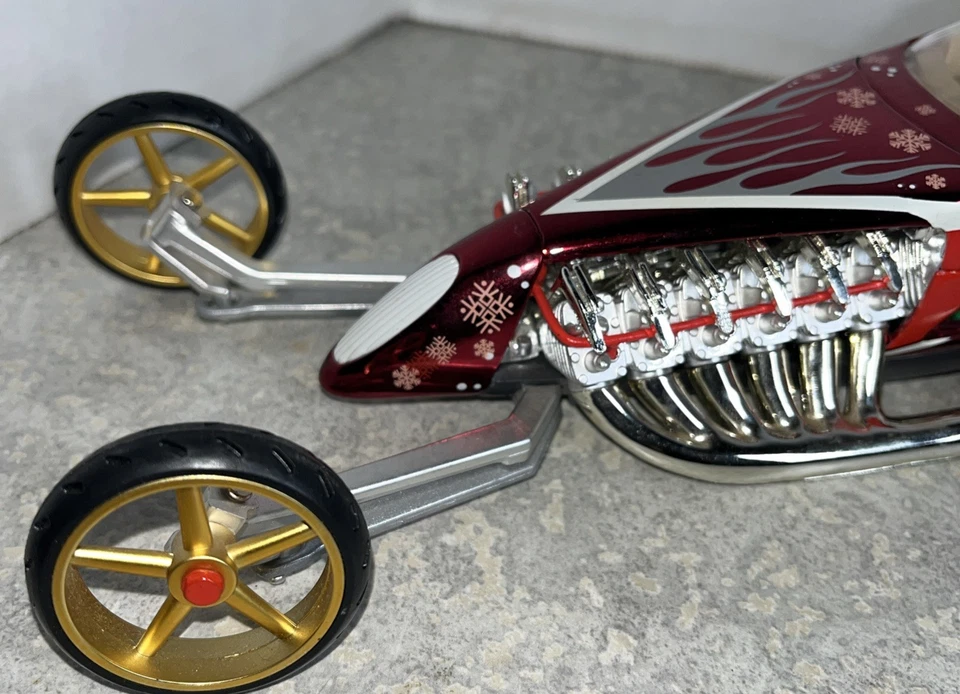 Holiday Hot Wheels 2001 Santa’s Slightly Modified 1/18 Scale Dicast Christmas655 - Image 3 of 4