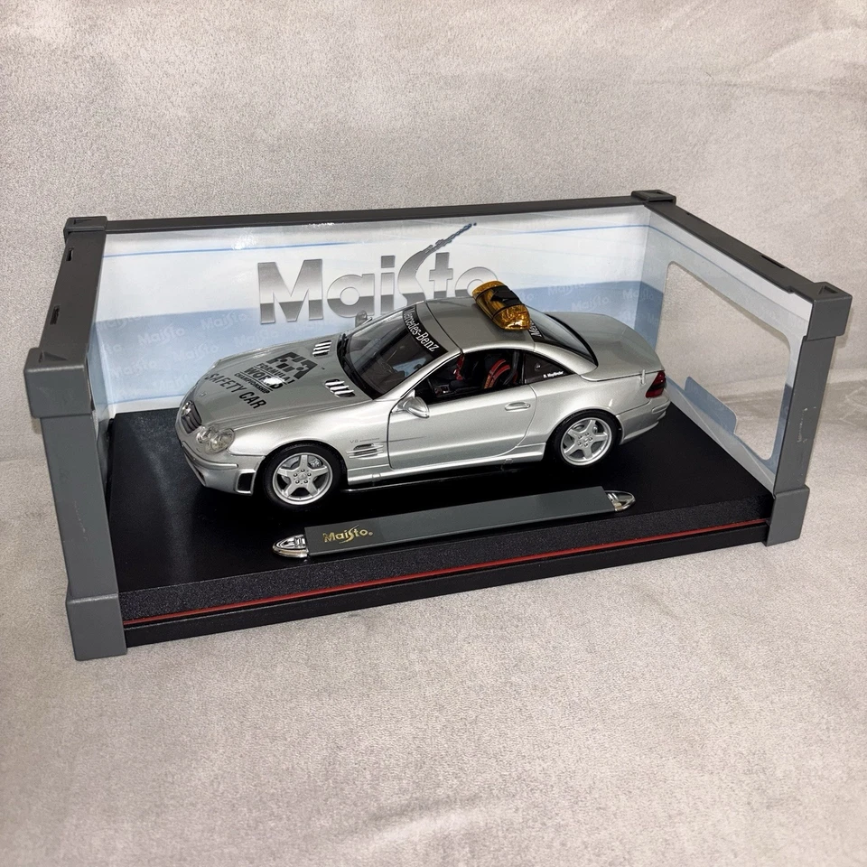 Mercedes Benz SL 55 AMG R230 1/18 Maisto F1 Safety Car Formula 1 - Immagine 2 di 4