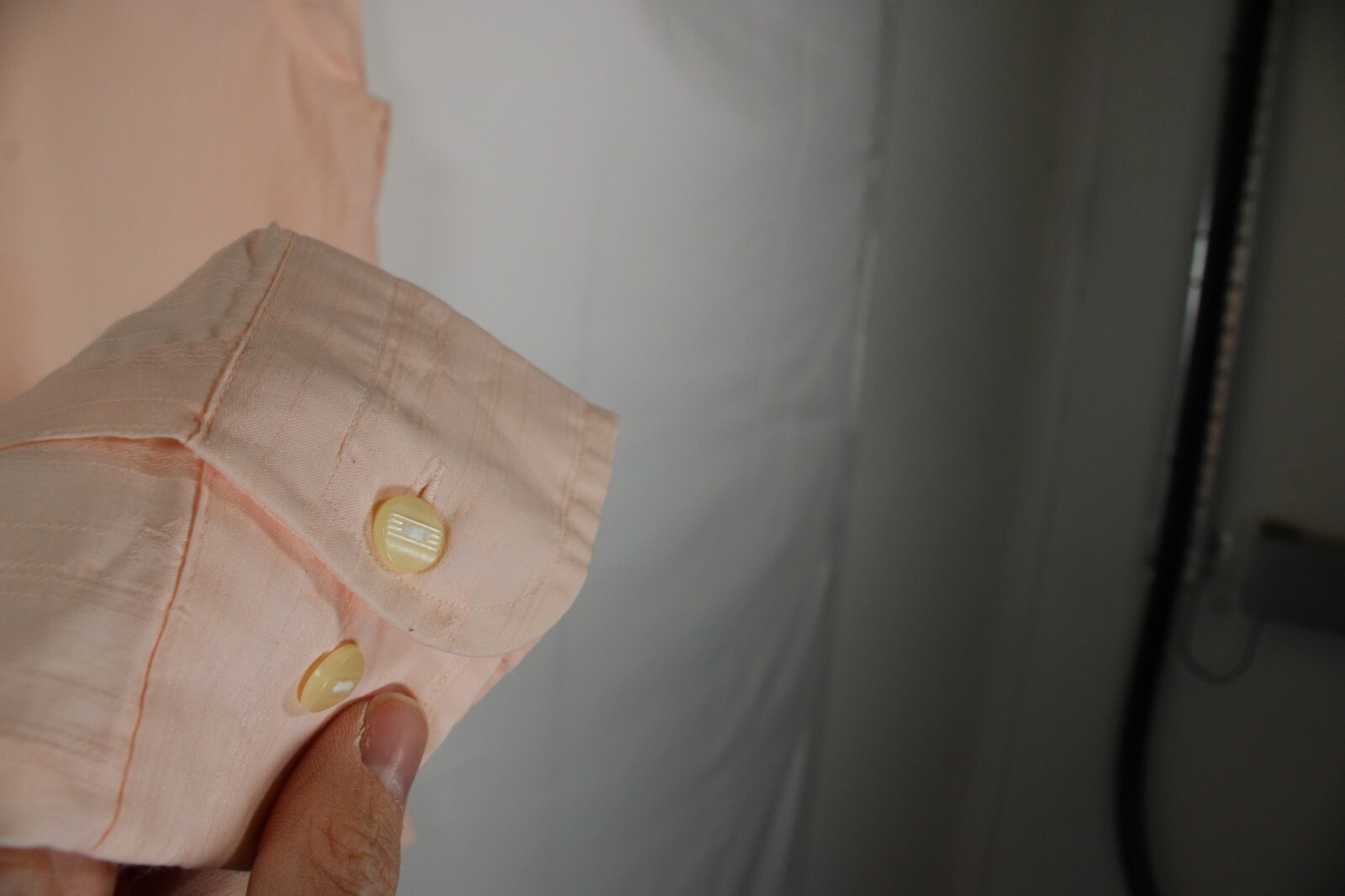 SAINT LAURENT YSL Camicia elegante vintage uomo 15 5" grande corallo anni 70 testurizzata logo goffrato elegante