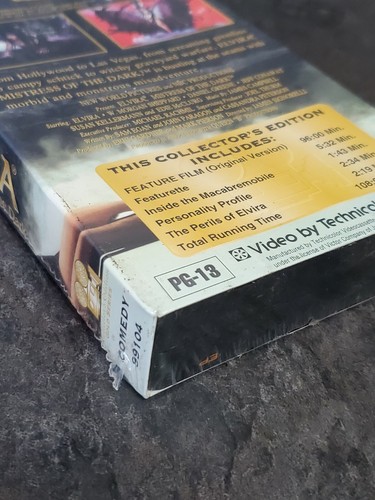 Elvira Mistress of the Dark vhs 1994 Collector's Edition New Factory Sealed OOP - Picture 9 of 9