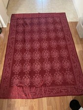 57x81" Red Roses Tablecloth